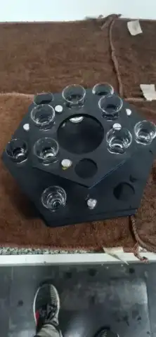 多层子弹杯架