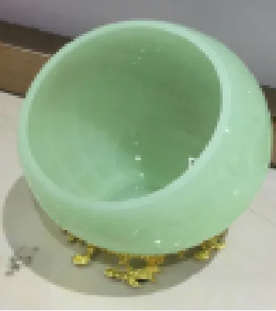 陶瓷摆台斜口碗